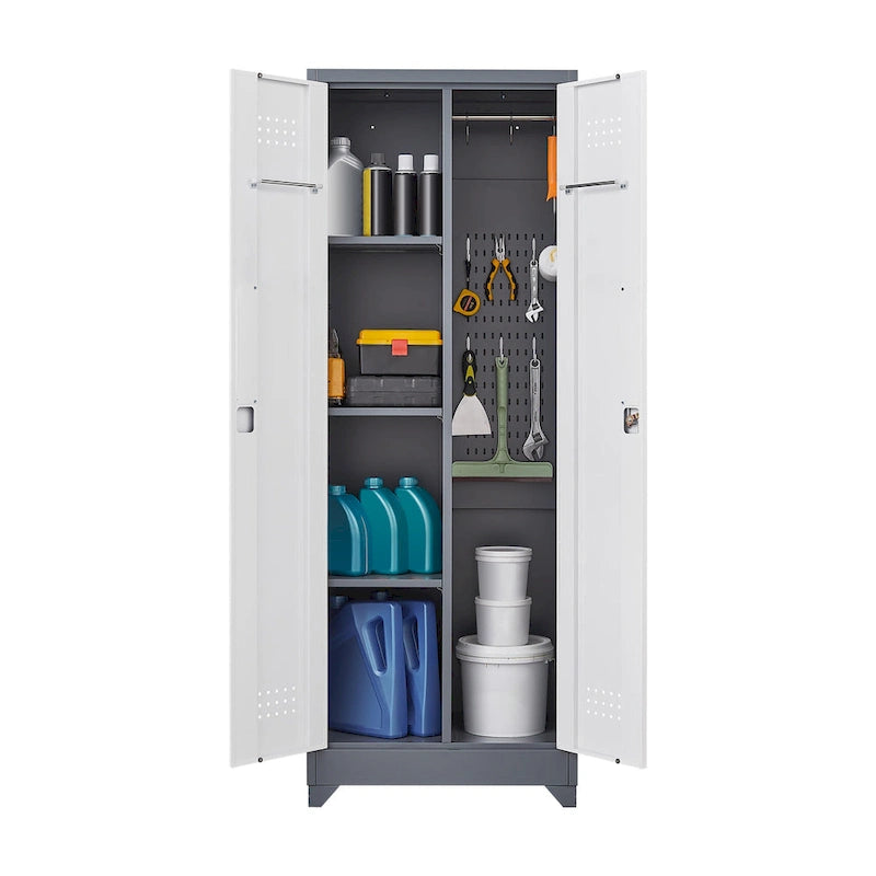 Mueble de almacenamiento de acero gris con cerradura y organizador para escobas y herramientas