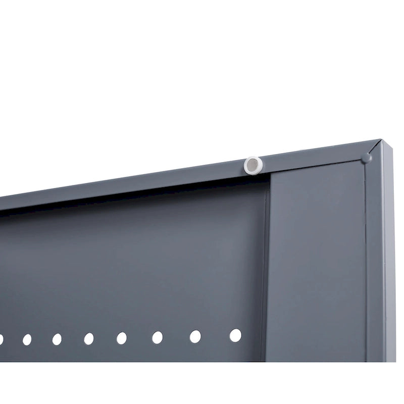 Mueble de almacenamiento de acero gris con cerradura y organizador para escobas y herramientas