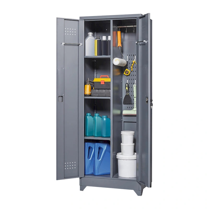 Mueble de almacenamiento de acero gris con cerradura y organizador para escobas y herramientas
