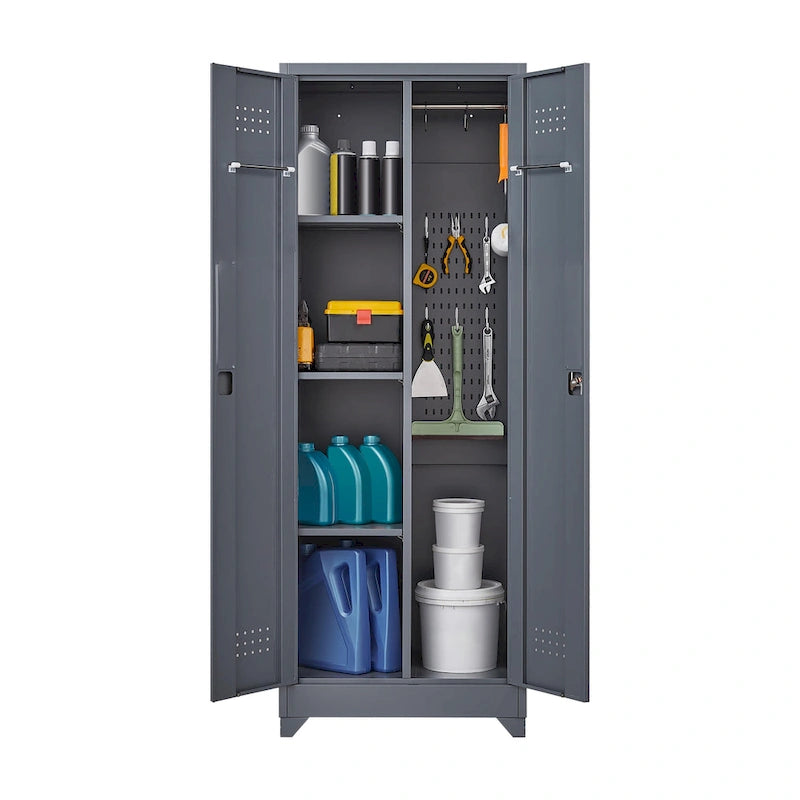 Mueble de almacenamiento de acero gris con cerradura y organizador para escobas y herramientas